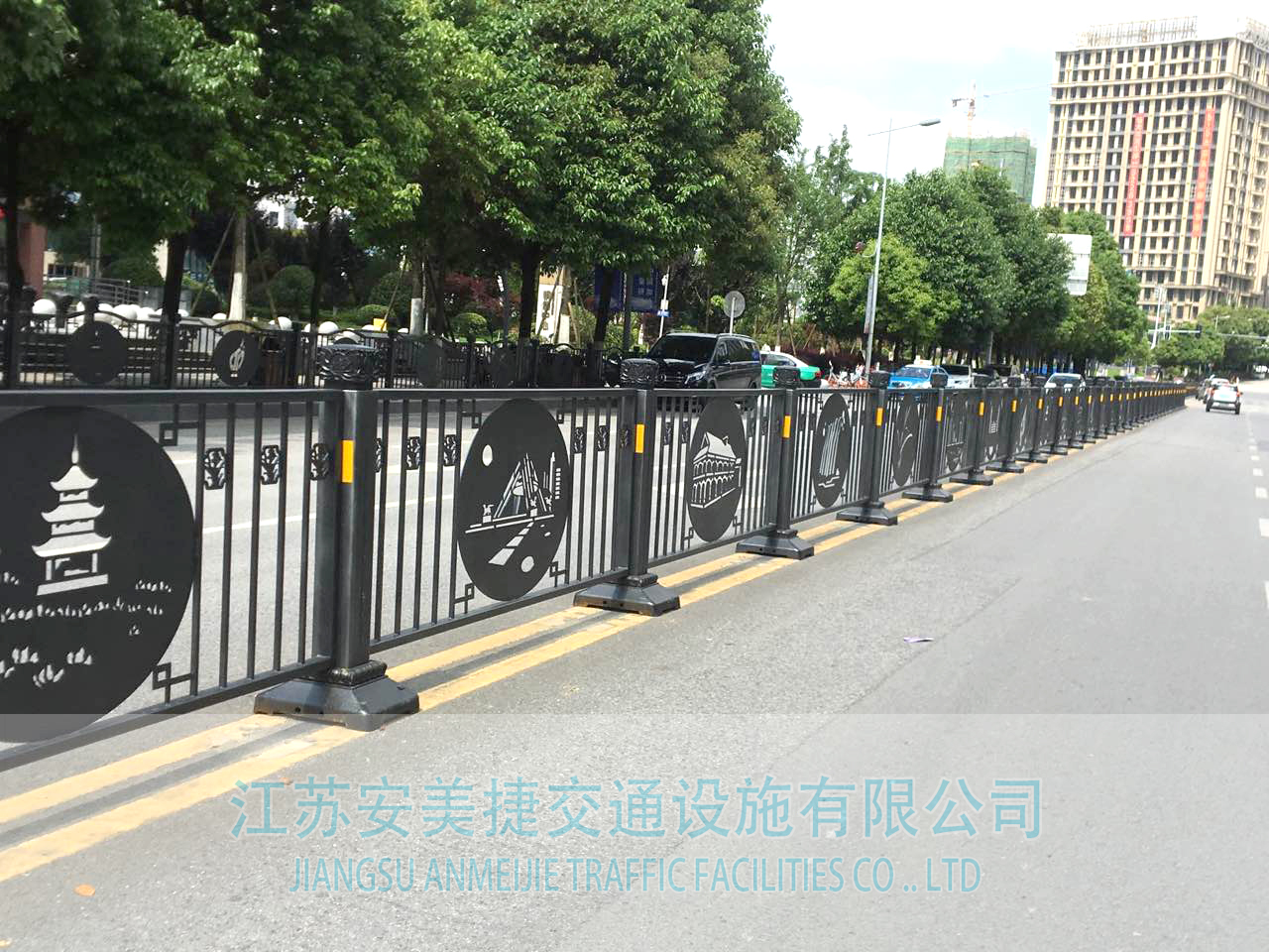 我公司2019年度在貴陽國家高新區(qū)金陽園區(qū)都勻路“多彩貴 州”交通隔離護(hù)欄設(shè)置項目中標(biāo)！
