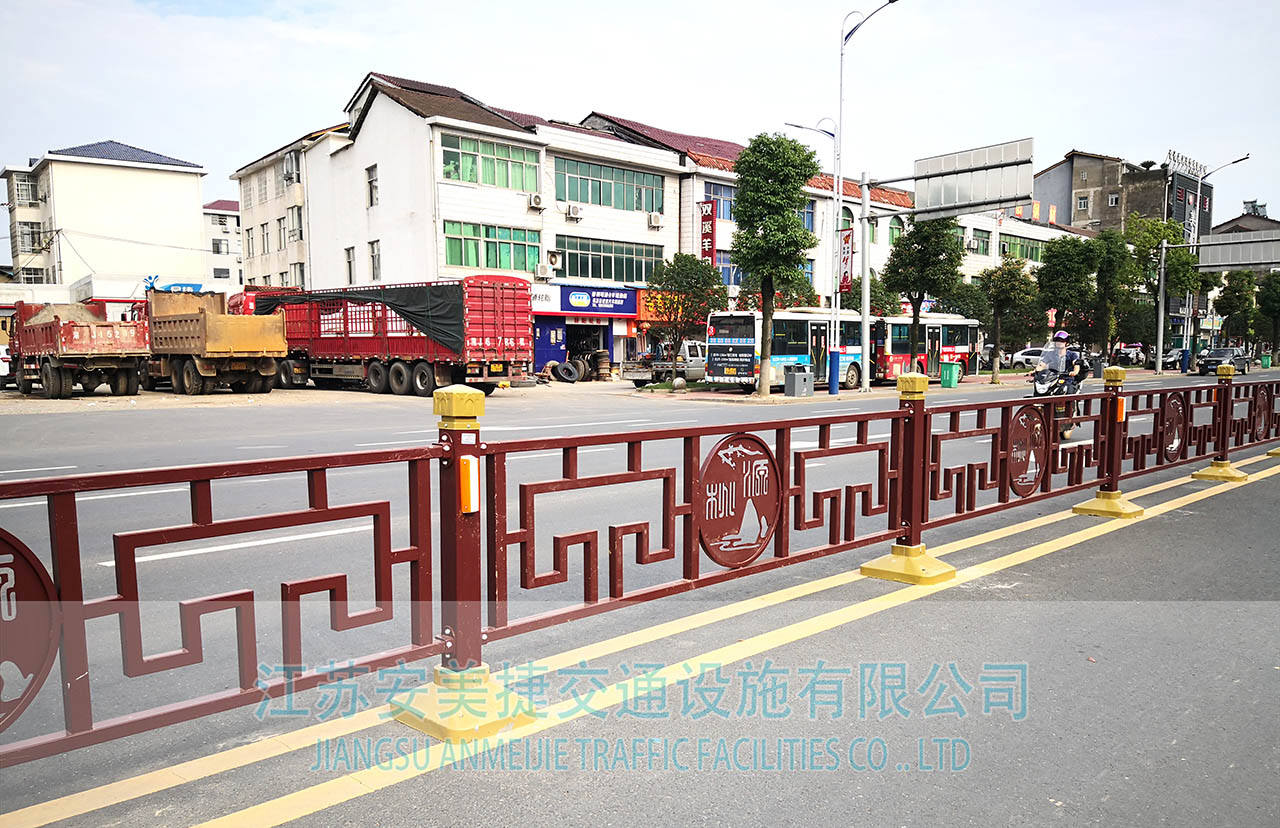 我公司2019年度在桃源縣桃花大道中間隔離護(hù)欄安裝工程項目中標(biāo)！
