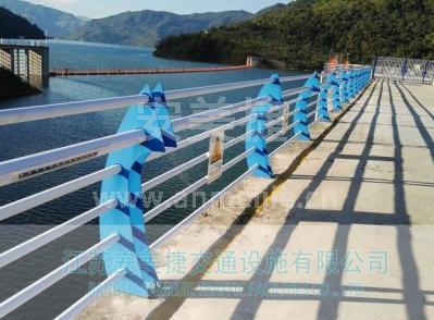 河道橋梁護(hù)欄18-1