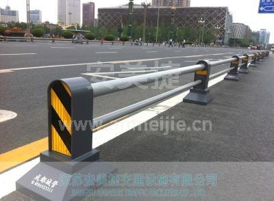 二橫桿機(jī)非隔離護(hù)欄